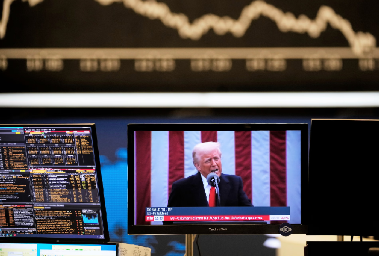 2026: An Economy on Edge