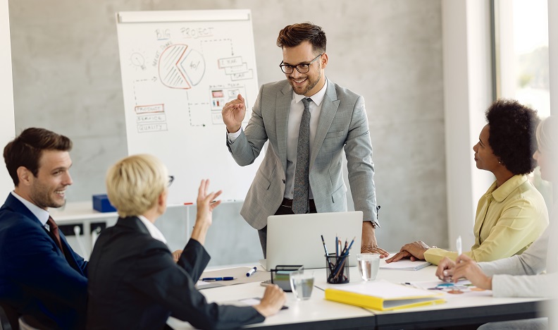 استراتيجيات القيادة في الواقع الجديد