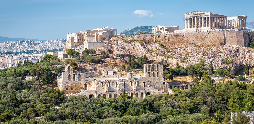 Αθήνα και Αμπού Ντάμπι σχεδιάζουν διευρυμένη επενδυτική συνεργασία